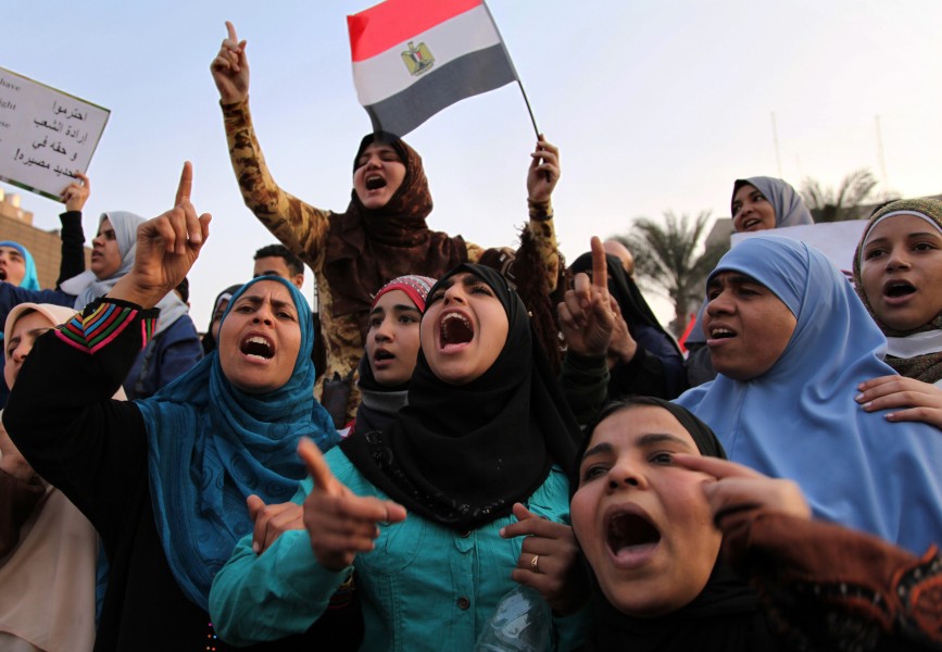 Image of anti-Mubarak protesters gathering in Tahrir Square on February 1, 2011.